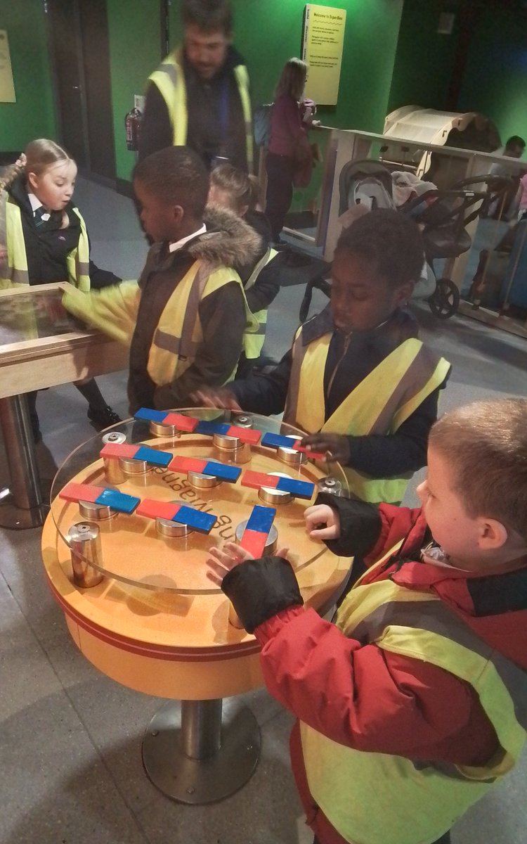 Christ Church School tweet media