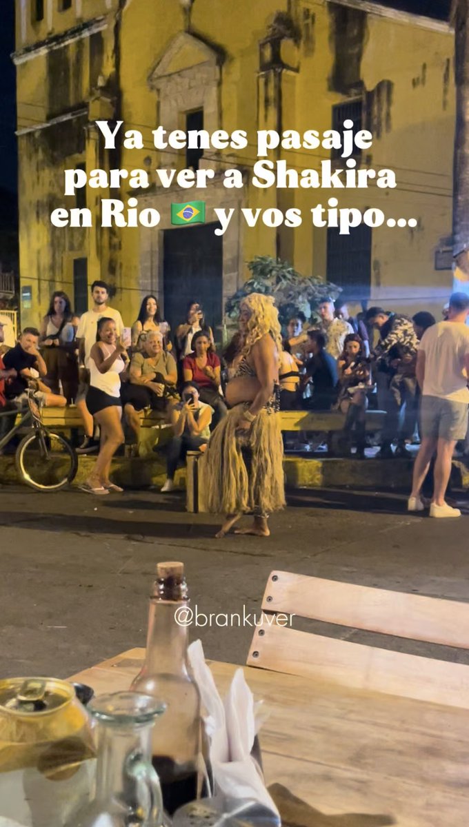 brankuver's tweet photo. CONFIRMADO:Shakira será la atracción de @todomundonorio 🇧🇷

Cantará el 2 de Mayo en un megaconcierto gratuito en la playa de Copacabana🇧🇷

Mientras algunos están buscando vuelos, otros ya están aceitando las caderas 😂😅

😅👉 https://t.co/jjqoV5zWL1… 

#shakira #riodejaneiro https://t.co/FzqJOkD497