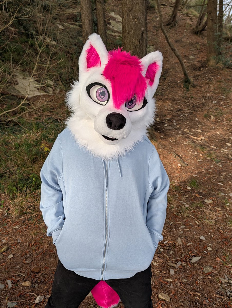WAHsuits's tweet photo. Stephen! 
Finished a month ago and delivered to his owner ⭐ 
Expect more pics soon! https://t.co/tR0jgOz6jO