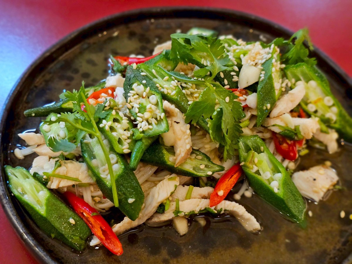 PlukRakPrettyHealthy tweet media