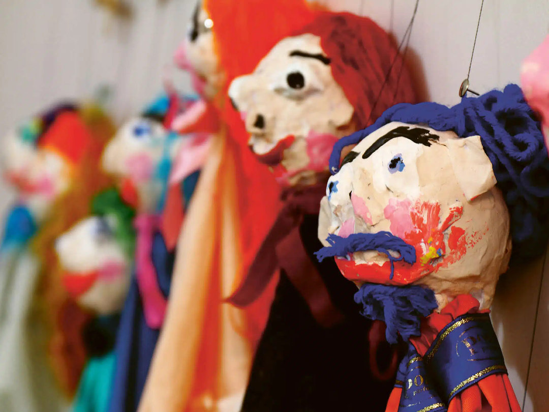 Puppen und Menschen

Kollaborative Onlineworkshops für Puppenspiel

Die US-amerikanische World Association for Puppetry and Storytelling Arts (WAPSA) übersetzt die universellen Themen der Menschheit in Puppenspiel. 

dasgoetheanum.com/puppen-und-men…