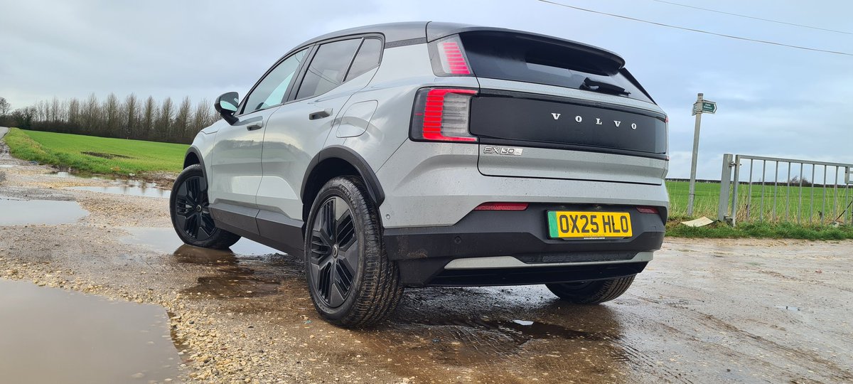 Matt Robinson tweet media