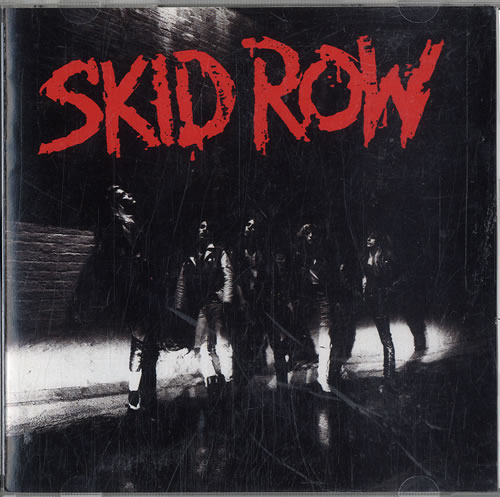 RockTheseTweets's tweet photo. #OnThisDay in 1989, Skid Row's self titled debut album entered the Billboard Top Pop Albums chart at #153. It would gone on to peak at #6 while selling over 5 million copies in the US alone. Legendary debut! #80sMetal https://t.co/h9DPpBleD6