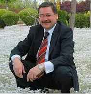 Gökbörü Yetiştirmiş Baba Oturuşu