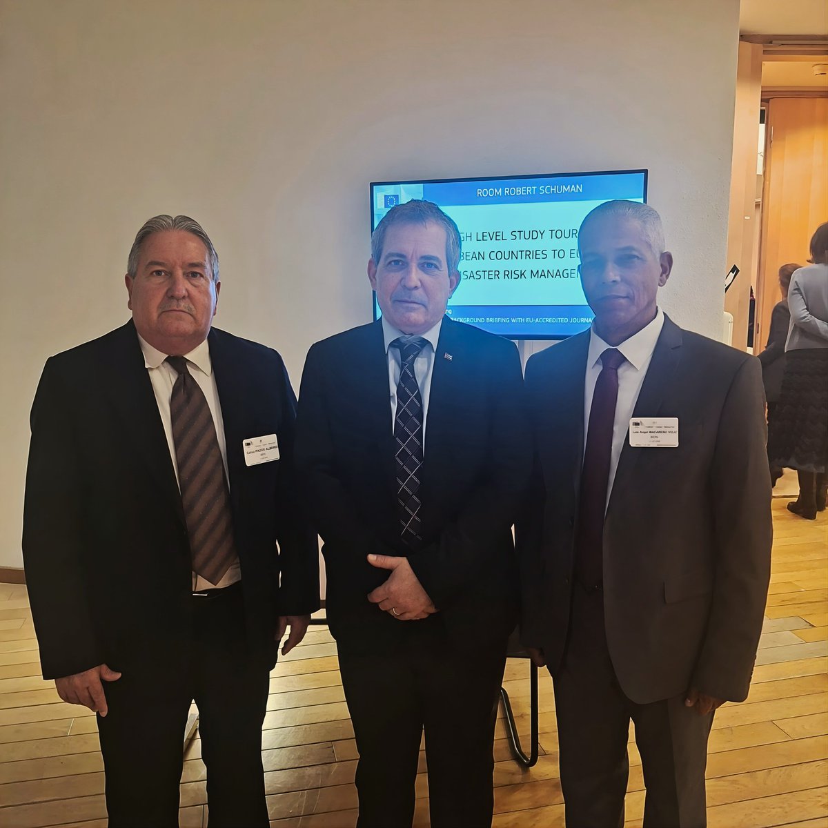 Embajada de Cuba en Bélgica y la UE tweet media