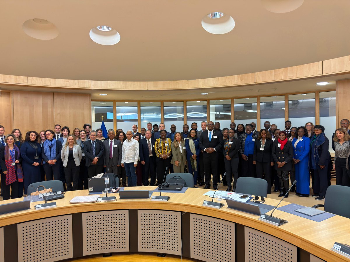 Embajada de Cuba en Bélgica y la UE tweet media