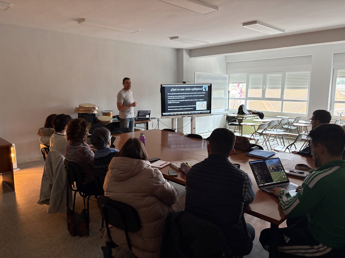 Asesoría TIC del CFIE de Salamanca tweet media