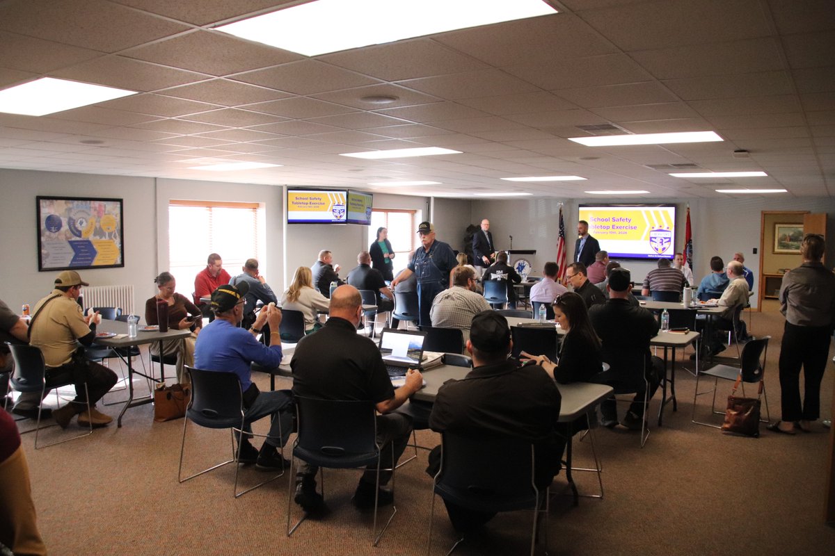 Bolivar R-1 Schools tweet media