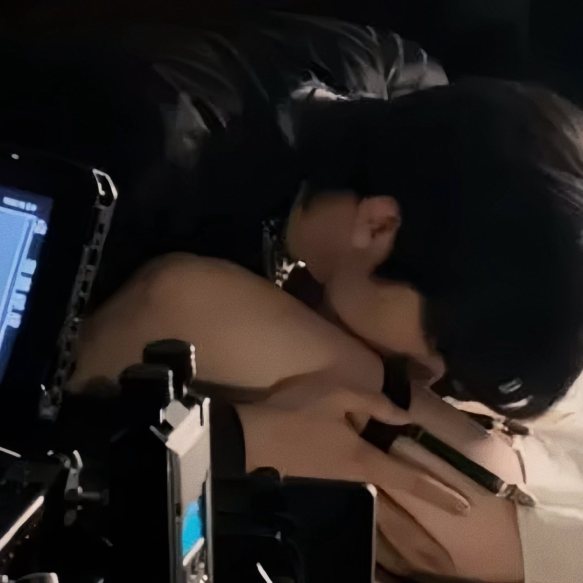 mjooniemoonie's tweet image. he's so close to...