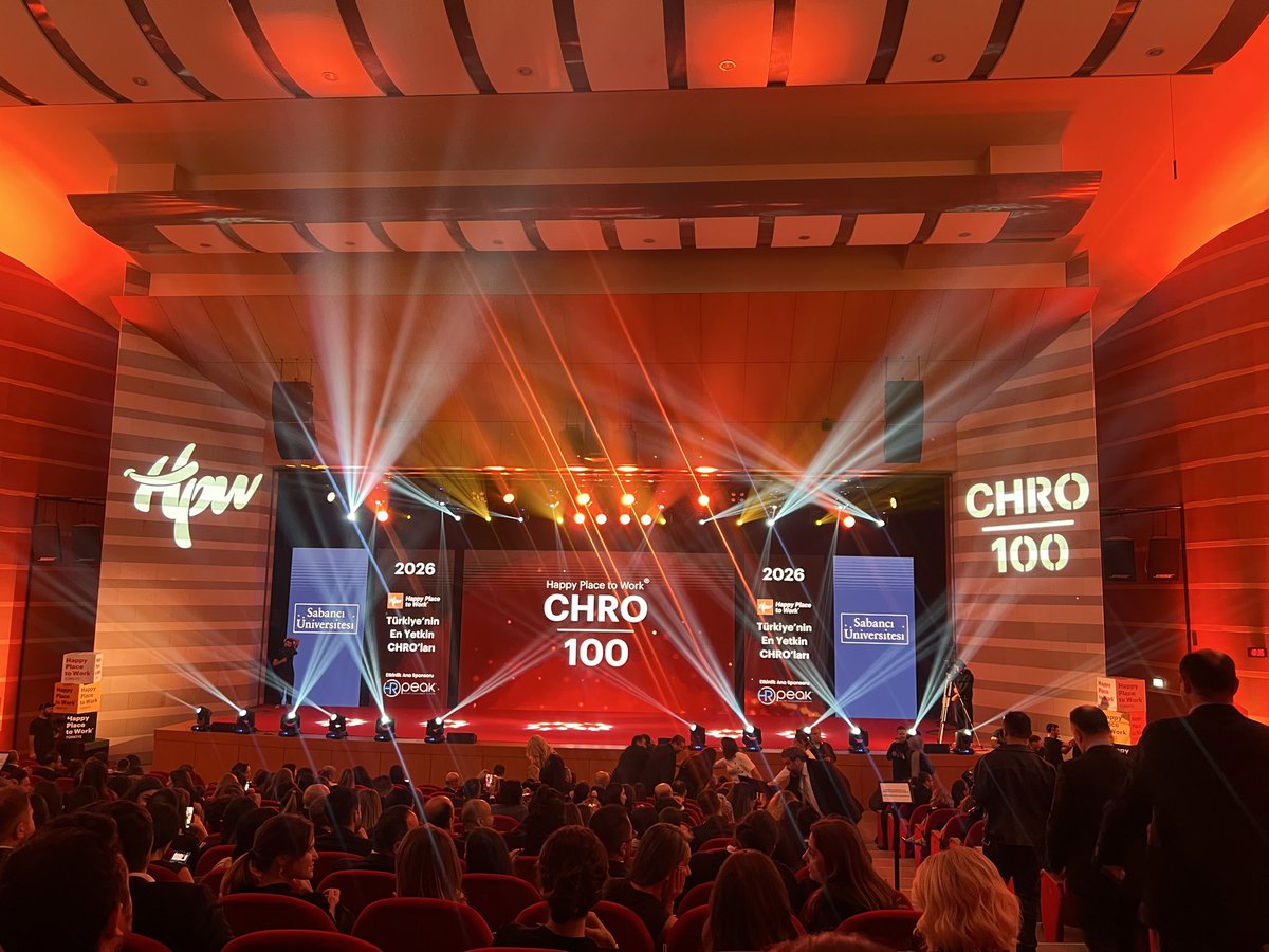 Sabancı Üniversitesi olarak Happy Place to work CHRO 100 etkinliğinin ev sahibiyiz. Harika bir ortam, bir sürü harika insan