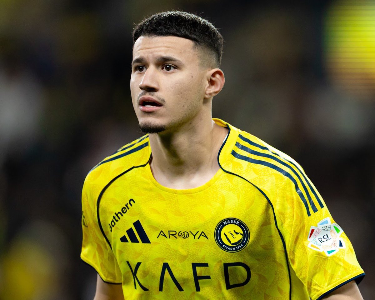 النصر بثبات يعبر الخطوة الأولى في دور الستة عشر الآسيوي 
عبدالله الحمدان يقدم نفسه بشكل أكثر من رائع 
والقادم أجمل بإذن الله 
شكراً للاعبين 
شكراً جيسوس
.
عاشت أيامك يانصر 💛💙✌🏼