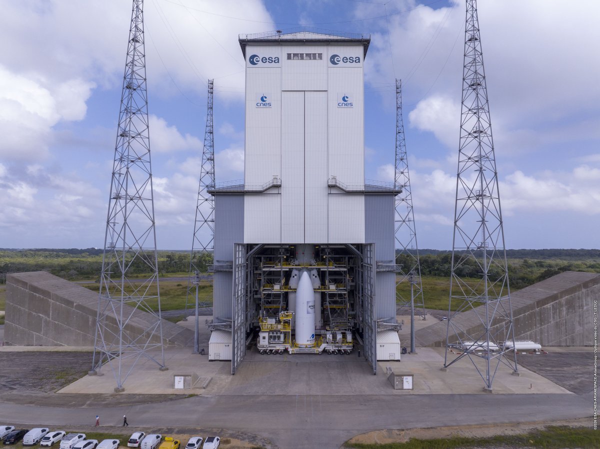 Amazon Leo tweet media