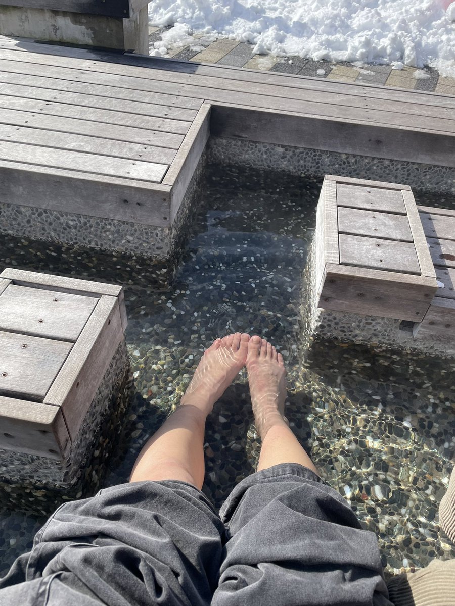 12rn_1's tweet image. ツイートし忘れてた
ガーラ湯沢いってきた！マジで景色きれい
大阪雪降ってた時ずっと引きこもってたから今年初めて雪見た