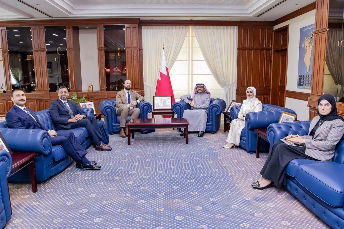 MoeBahrain tweet media