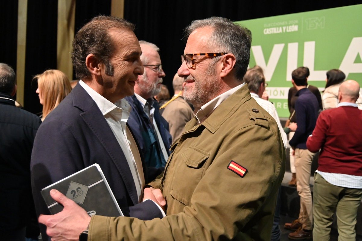 begrueso's tweet photo. BRUTAL Ávila 
Apoyando a los candidatos de Castilla y León. https://t.co/8ka7QO95Bd
