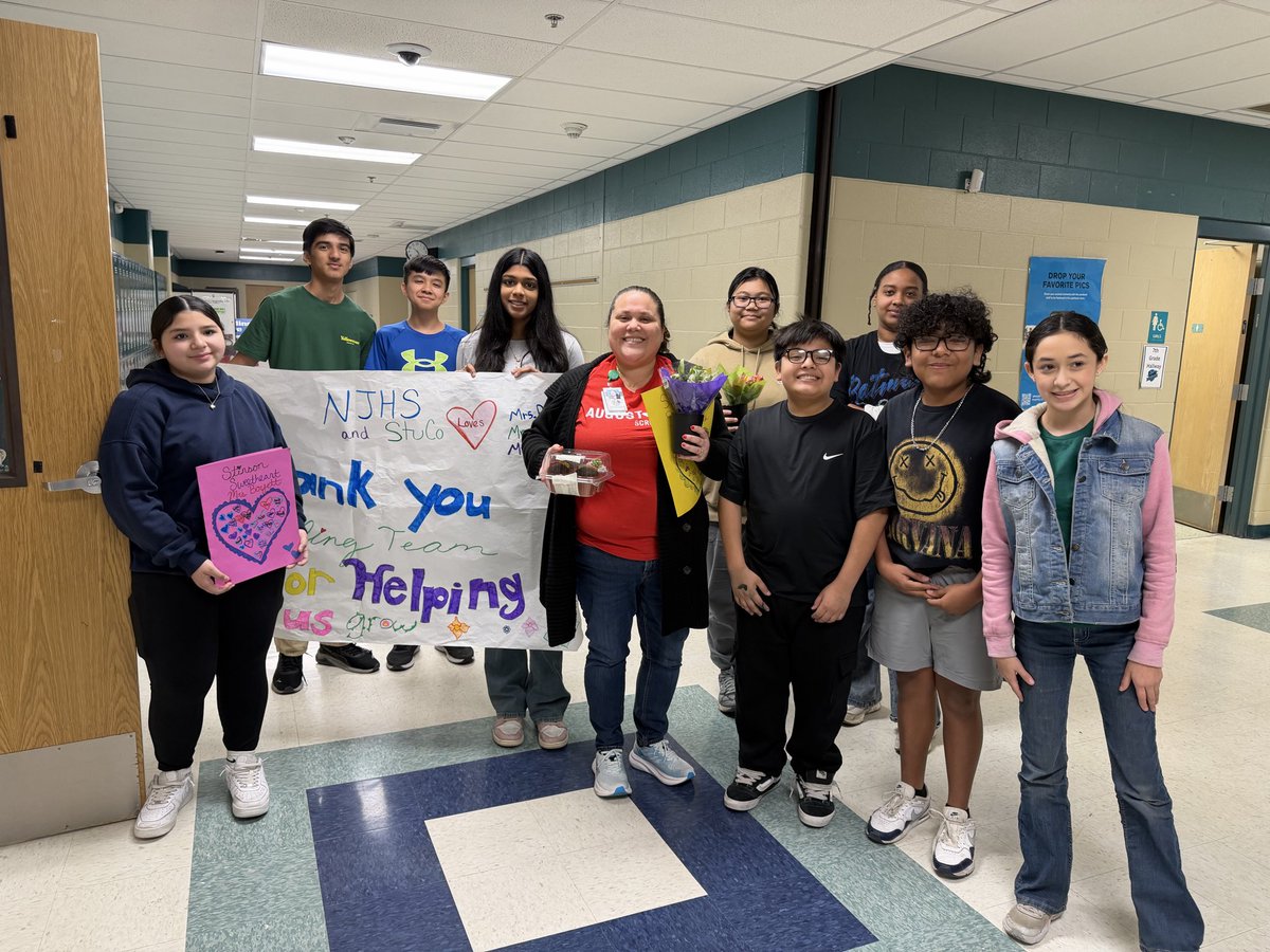 STUCO and NJHS showing our counselors how much they are appreciated! #Counselorsweek #Vhawks #SkyhawkPride