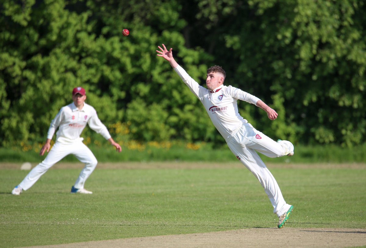 swsportsnews's tweet image. know the weather isn't cricket weather but a friendly reminder to all the cricket clubs who follow us: more than happy to freely promote your winter nets sessions to 18.8k followers... many of them club cricketers... 
#clubcricket #SWcricket #SWclubcricket #nets 🏏
📷 @Jimmer84