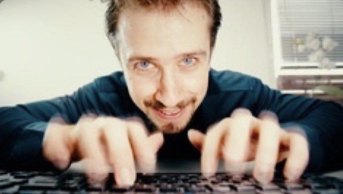 me writing for my future career vs me writing yumeship origin interpretations