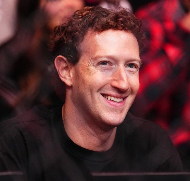 NewsLiberdade's tweet photo. 🚨AGORA - Mark Zuckerberg deixa oficialmente a Califórnia e se muda para a Flórida para evitar o novo "imposto sobre a riqueza https://t.co/a3fFlDCor3