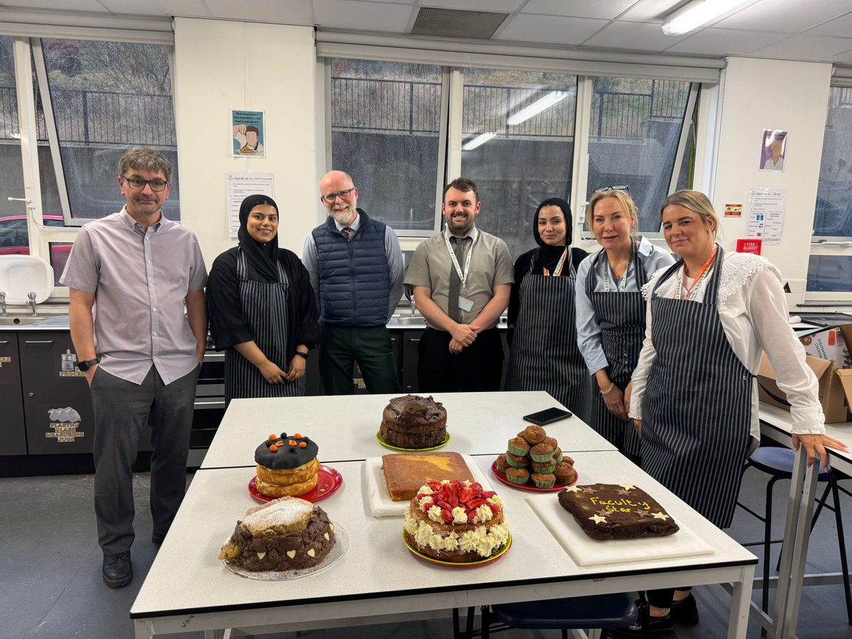 CarltonBolling's tweet photo. Carlton Bolling staff got involved in the ‘Bake Off’ after school with some fantastic entries!! Who will be crowned the first CB ‘Star Baker’? #StaffinExcellence #Ambition #resilience https://t.co/XtqA911ZAX
