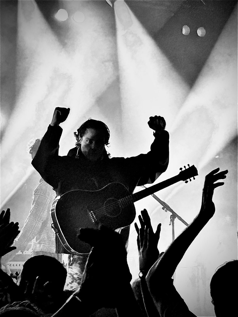 brands in the air tweet media