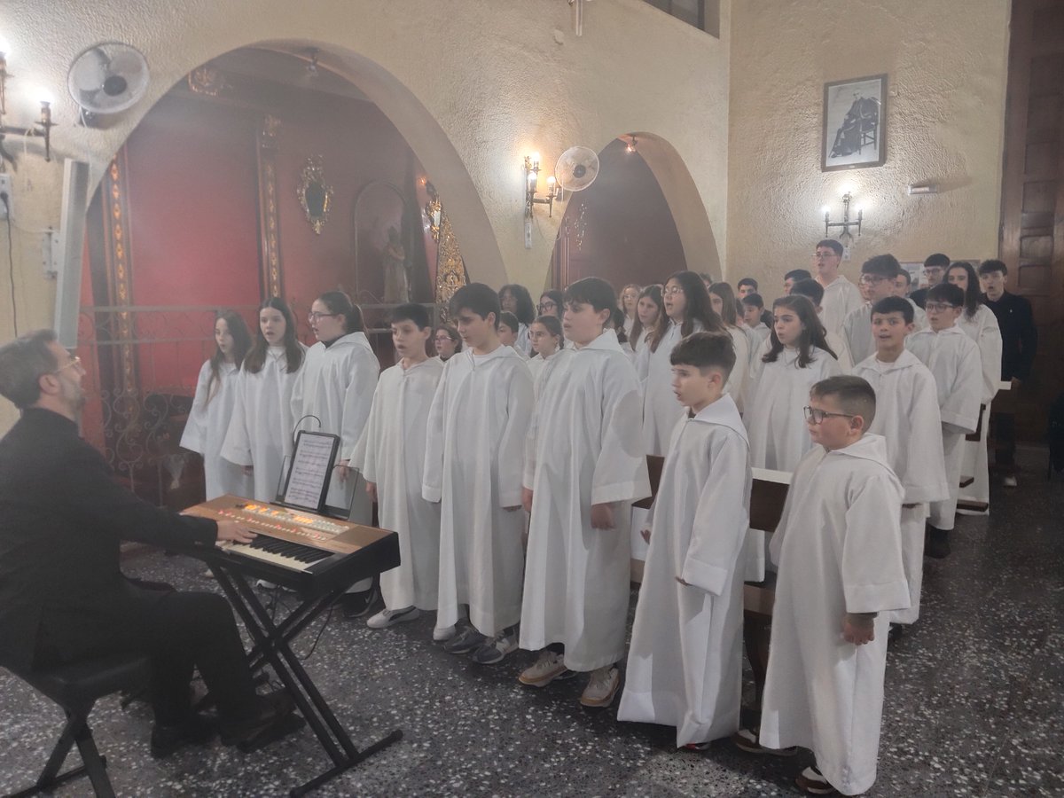 🙏Hoy hemos celebrado la Eucaristía por la Jornada Mundial del Enfermo, rezando por todos los que sufren y por quienes los cuidan.

Gracias a las <a href="/siervmaria_alm/">Siervas de María - Almería</a>, a <a href="/perdon_almeria/">Hermandad del Perdón</a> y <a href="/MacarenaAlmeria/">Hermandad de la Macarena Almería</a>, y al coro infantil Pedro de Mena de Adra por su participación y acompañamiento.