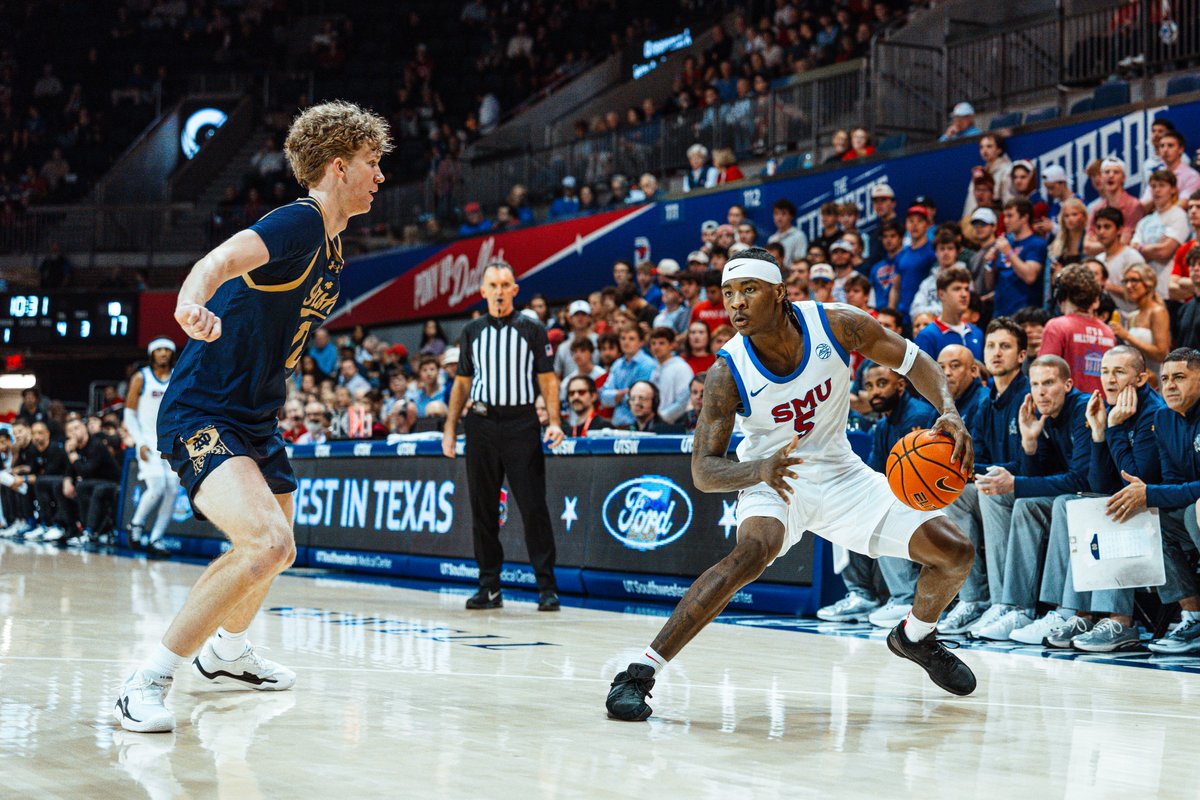 rdmersey's tweet photo. Great game @SMUBasketball!!! Not every day you get to enjoy a win sitting next to President George W. Bush and First Lady Laura Bush — a memorable night on the Hilltop! Also, a HUGE congrats to the Silver Anniversary Mustang Award winner, who was honored at last night’s game, John M. Haley!