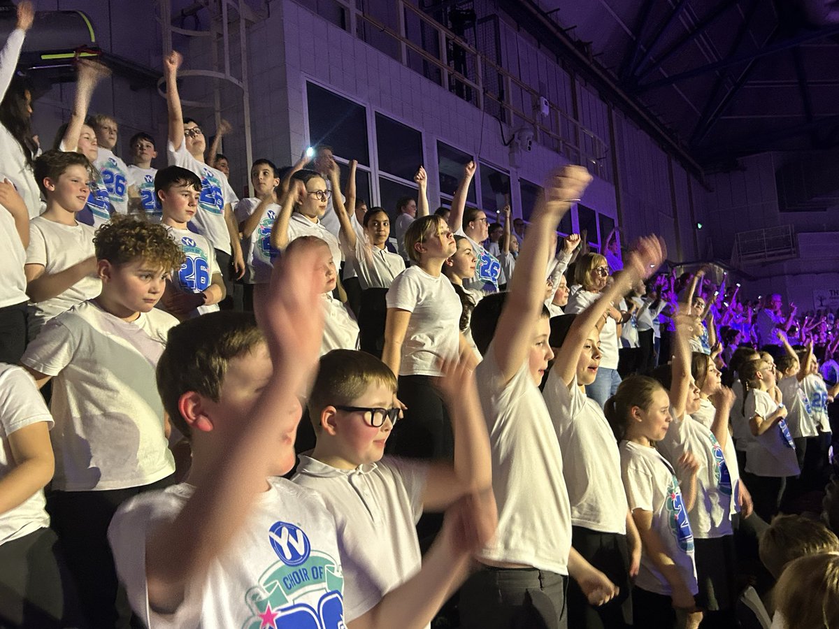 BirstallAcad13's tweet image. What an incredible experience at @YVconcerts 🎶✨ #TeamBirstall proudly sang Power in Me—a powerful reminder that confidence, strength, and belief are already within us all. So proud of everyone for using their voices! 💙🙌 🎶@FocusTrust1  #7MustsofFocusTrust