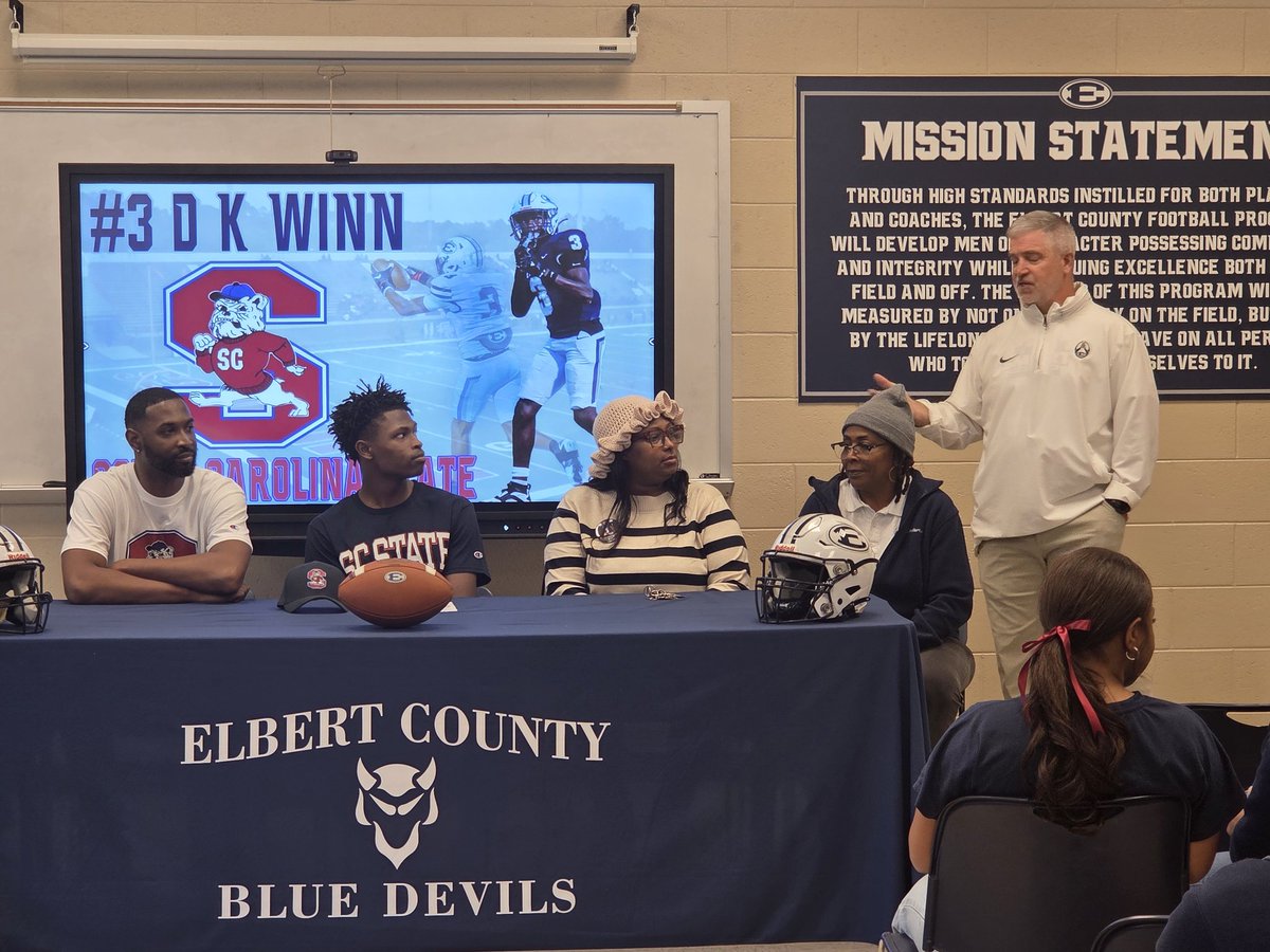 Elbert Football tweet media