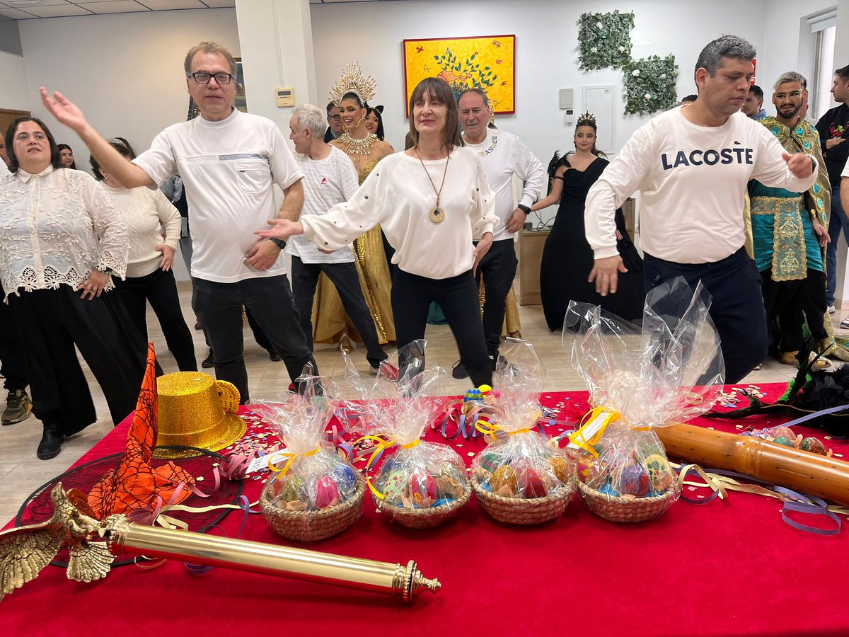 PPAguilas's tweet photo. Carnaval es alegría, inclusión y compartir… y eso es exactamente lo que hemos vivido hoy en @SMAguilas

Gracias a todos los usuarios y al equipo del centro por hacernos partícipes de una celebración tan bonita y especial. https://t.co/aPwYLgfUag