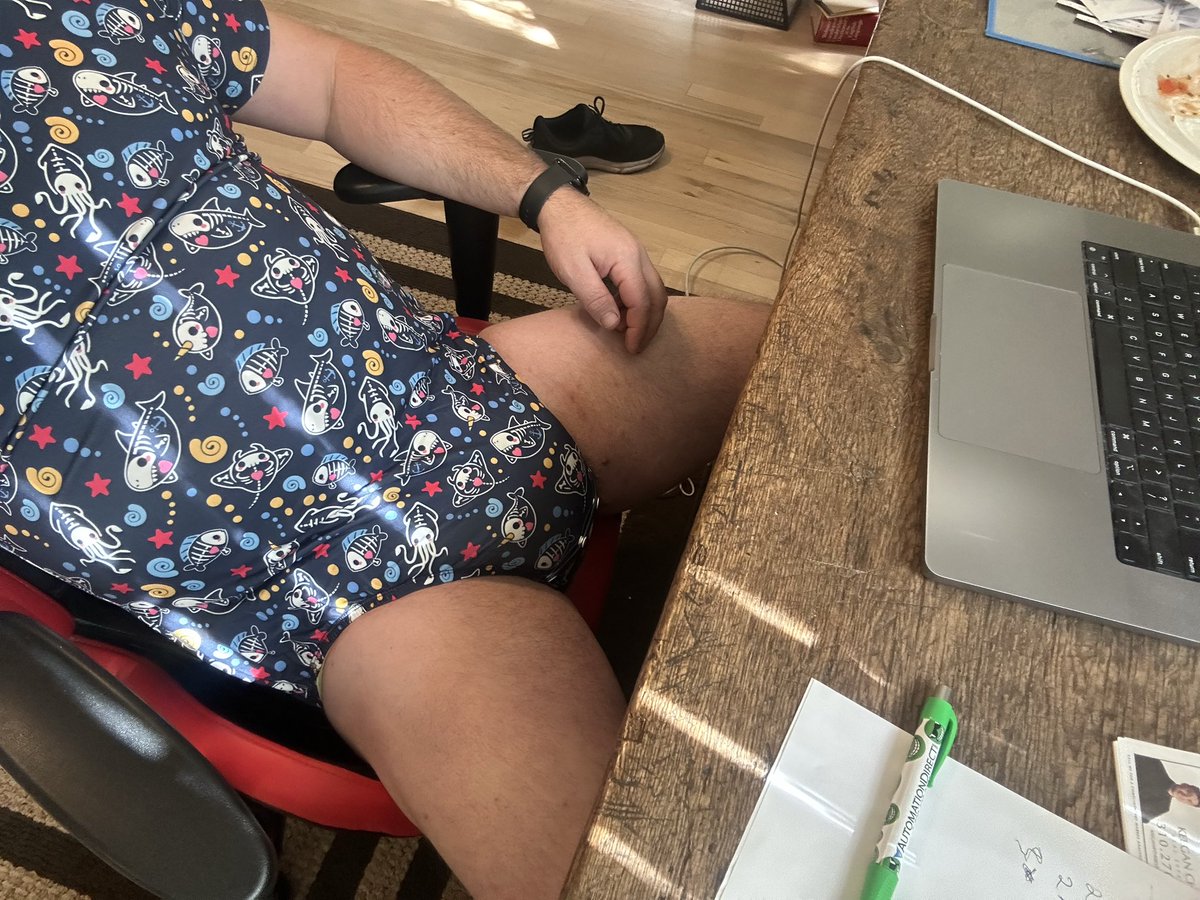 DiaperBoy tweet media
