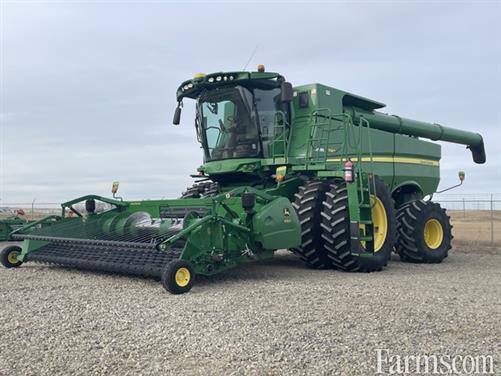 FarmsPrairies's tweet image. 2018 John Deere S780 👇

580 dual wheels, advanced powercast tailboard, small tough grains package, power folding hopper, and more, for sale at @BrandtAG.

farms.com/used-farm-equi…

#Combines