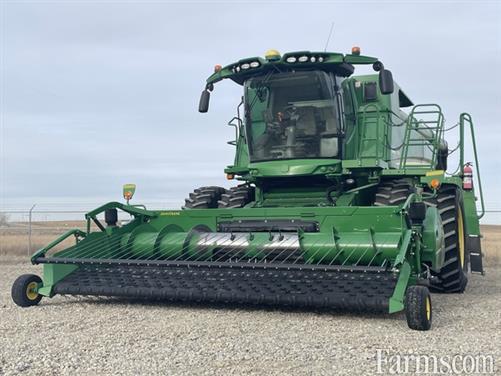 FarmsPrairies's tweet image. 2018 John Deere S780 👇

580 dual wheels, advanced powercast tailboard, small tough grains package, power folding hopper, and more, for sale at @BrandtAG.

farms.com/used-farm-equi…

#Combines