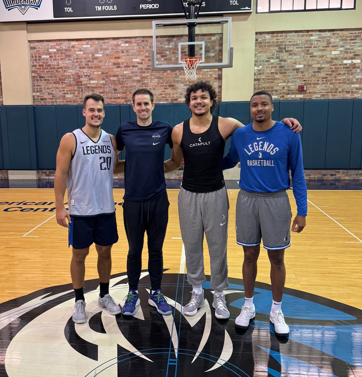 Oakland Men's Basketball tweet media