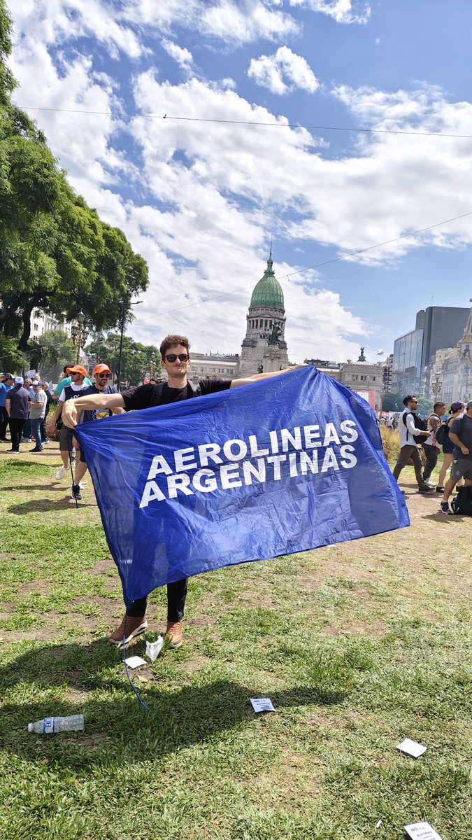 SEGUIREMOS RESISTIENDO. NO A LA REFORMA LABORAL!!!