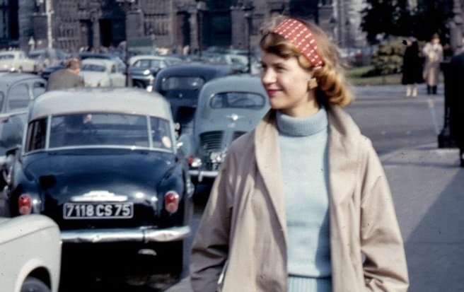 Korkuyorum. Neden mi? Tam anlamıyla yaşanmamış bir hayattan.

 Sylvia Plath

Ölüm yıl dönümünde saygıyla..🥀