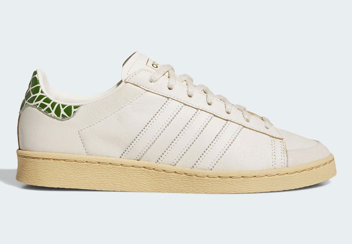 SneakerNews's tweet photo. adidas has reached out to Sneaker News regarding the reported A Ma Maniére x adidas Jabbar Lo ⬇️ 

The sneaker is not an A Ma Maniére collaboration, and the naming that initially appeared on a retail product page was shared in error...

More info >> https://t.co/aMG1h3pcXe https://t.co/wmxGkyIhUg