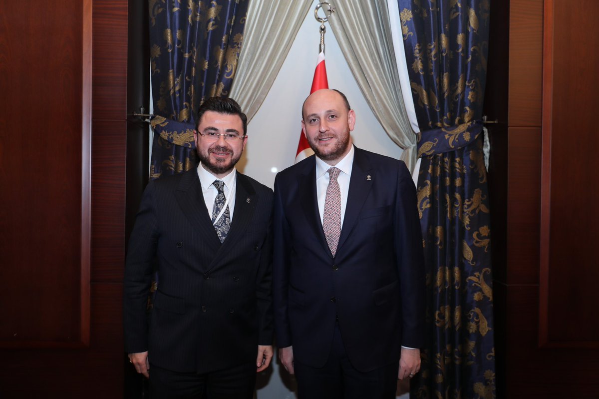 huseyinokandan's tweet photo. Genel Merkez Teşkilat Başkanımız Sayın Ahmet Büyükgümüş ile günün anısına📸 https://t.co/x59da9a4fI