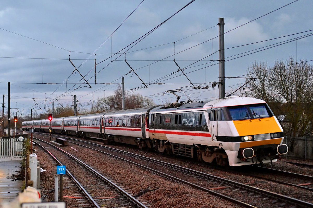 Joshua 🏳️‍🌈 tweet media