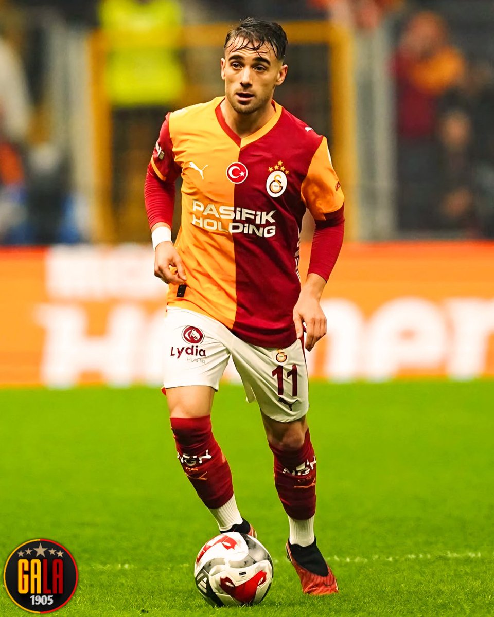 Günaydın CimBom Ailesi 💛❤️

🦁 YUNUS  AKGÜN ⚽️🔥

#GalataSaray 🏆 #Hedef26