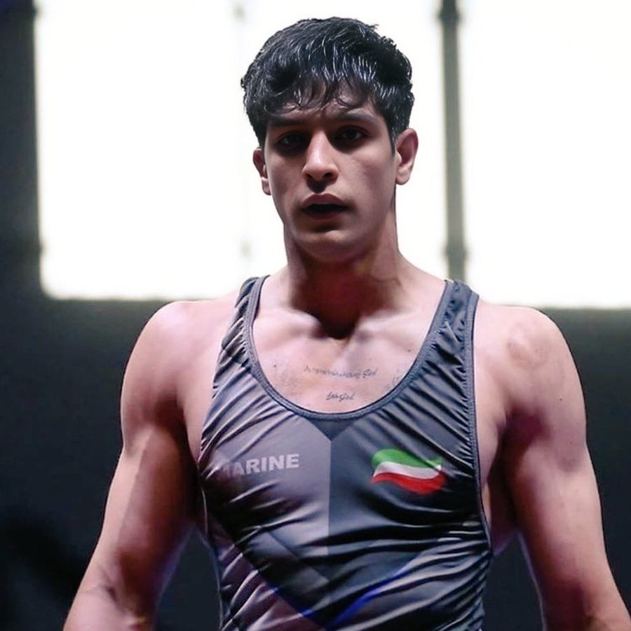 ⚠️ URGENTE:
Saleh Mohammadi, de tan solo 19 años y luchador del equipo nacional de Irán, ha sido condenado a la horca pública.

Fue condenado basándose en "confesiones" falsas mediante tortura.

Sé la voz de Saleh. Hazlo viral.