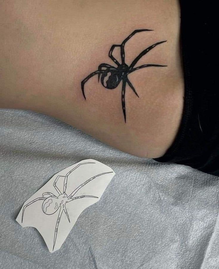 Ücretsiz Kalıcı tatto dövme kampanyasından yararlanmak isteyen tüm ciftler ve tek bayanlar sizlerde seçtiğiniz kalıcı bir dovme modelini ücretsiz evinizde isterseniz dm veya 05354882033 whatsap bilgi alabilirsiniz. Not sadece evliciftler ve bayanlar.#ayvalik #akçaytattoo  #akçay