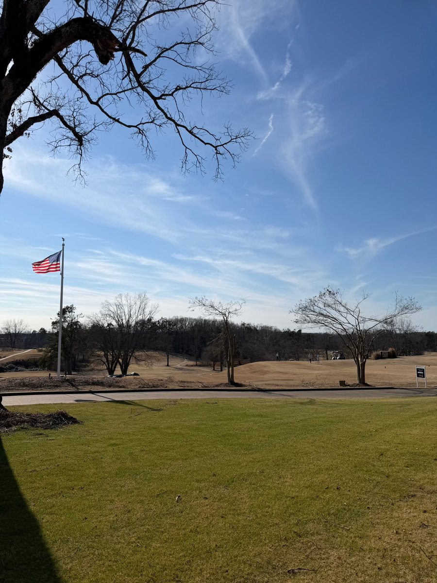 The Ole Miss Golf Course is officially reopen!! We appreciate your patience and understanding as cleanup and recovery from the ice storm continues!!

#TheOleMissGolfCourse