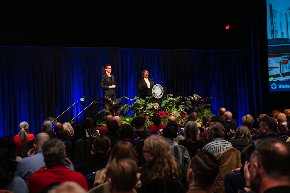 Mayor Sharon Tucker tweet media