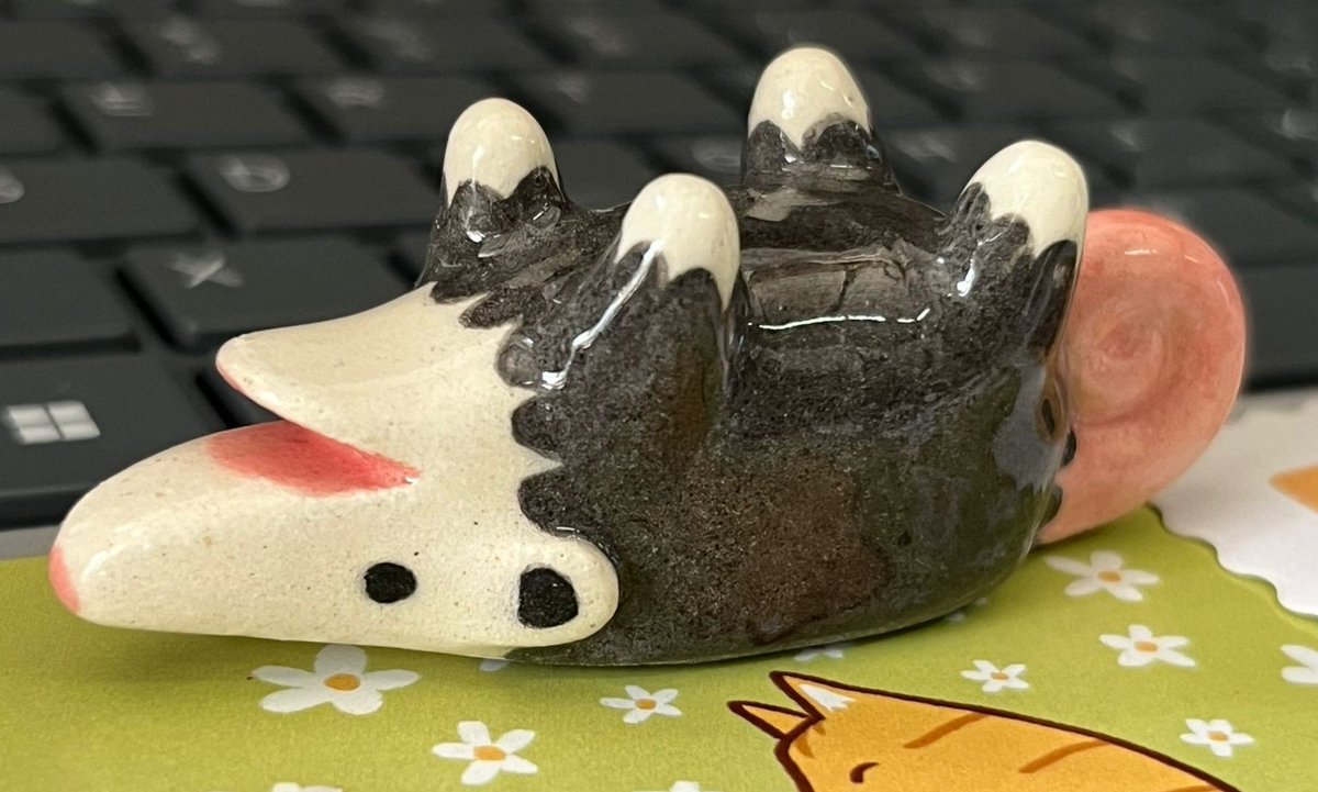 El que olvida tweet media