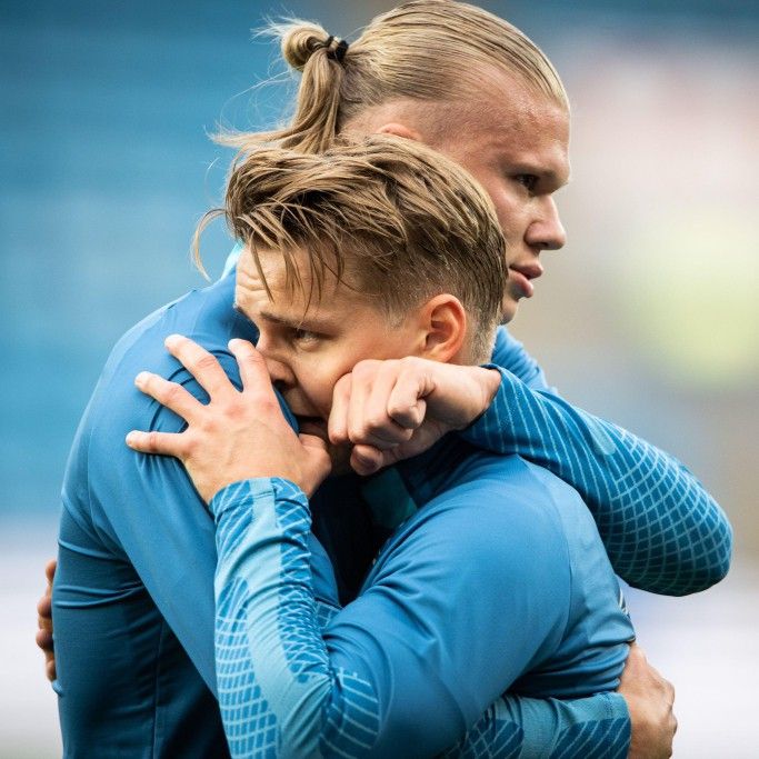 Haaland might bring football yaoi back to its prime.
Oh haalarse the man that you are...