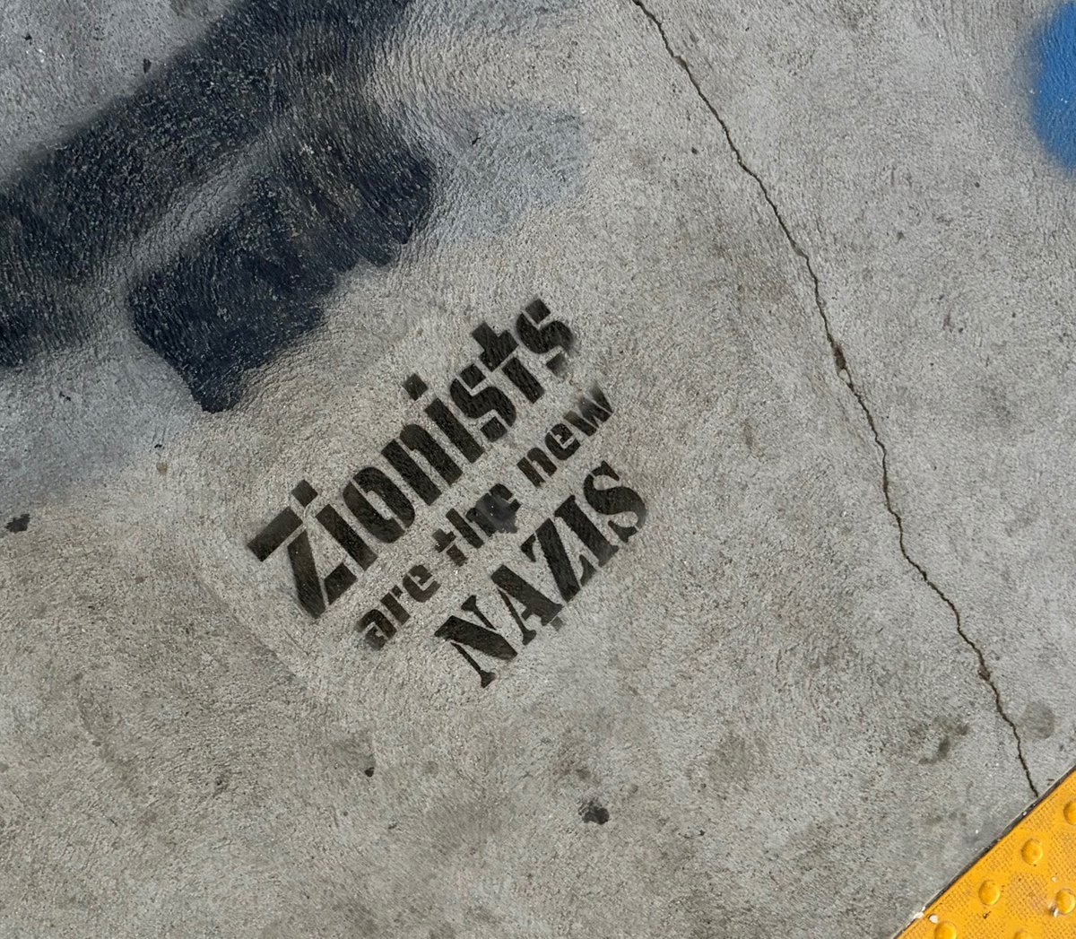 StopAntisemitism tweet media