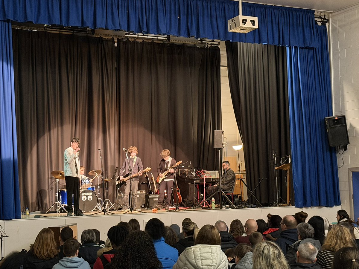 Springburn Academy tweet media