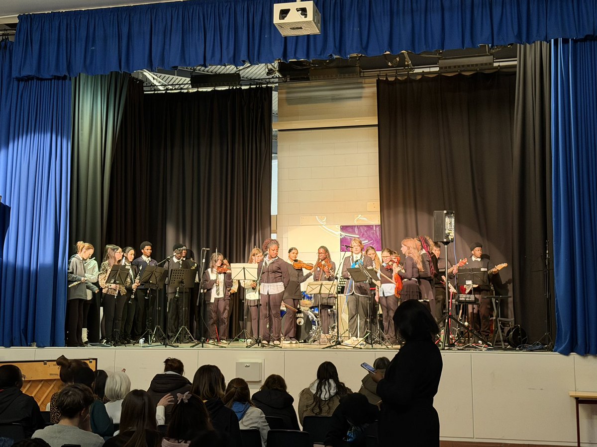 Springburn Academy tweet media