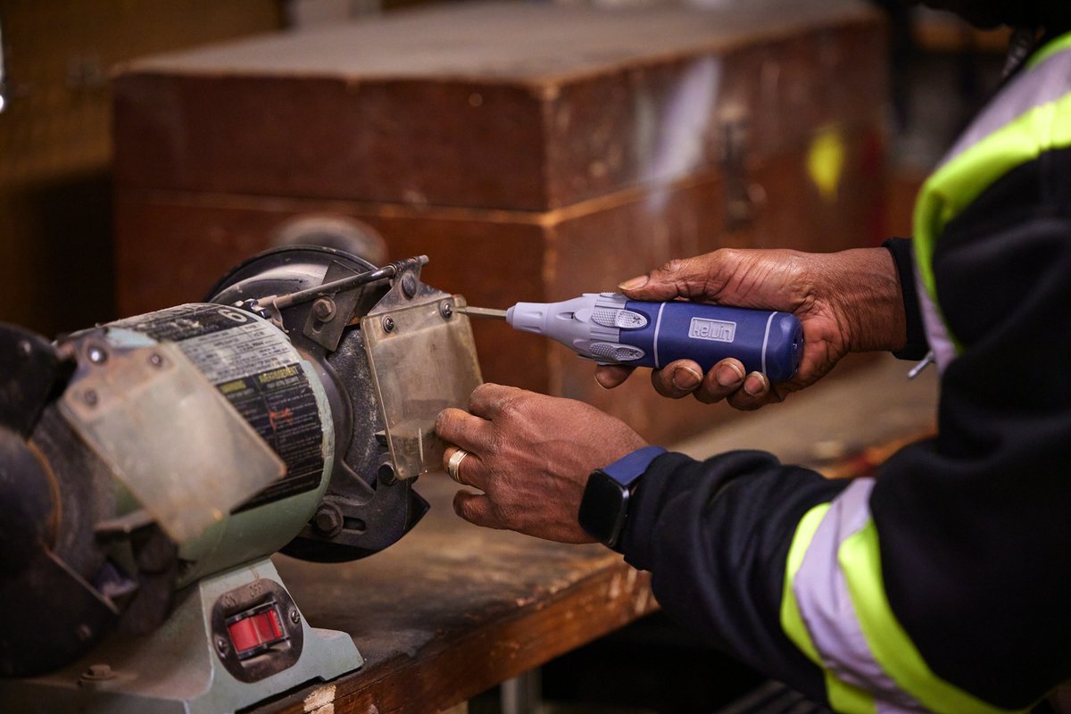 kelvintools's tweet photo. Kelvin Tools Retractor Auto Advance  https://t.co/9Yt73oAMzt https://t.co/RdrSN5vzMU